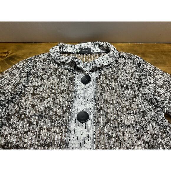 Damee Inc Sheer Jacket Shirt Blouse Floral Black White Wired Collar - Picture 12 of 16